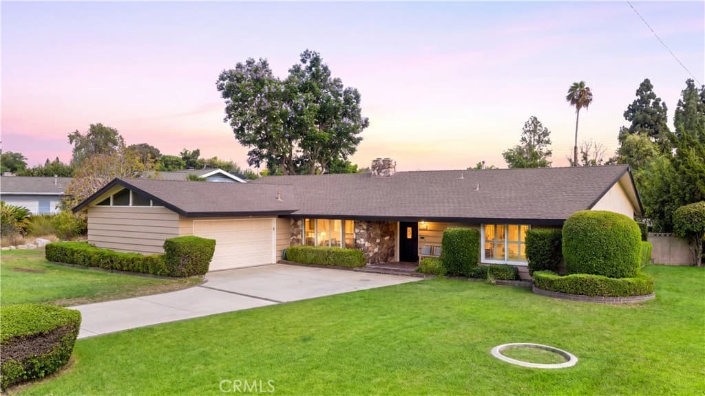 Home at 698 Wellesley, Claremont — photo 1 of 12
