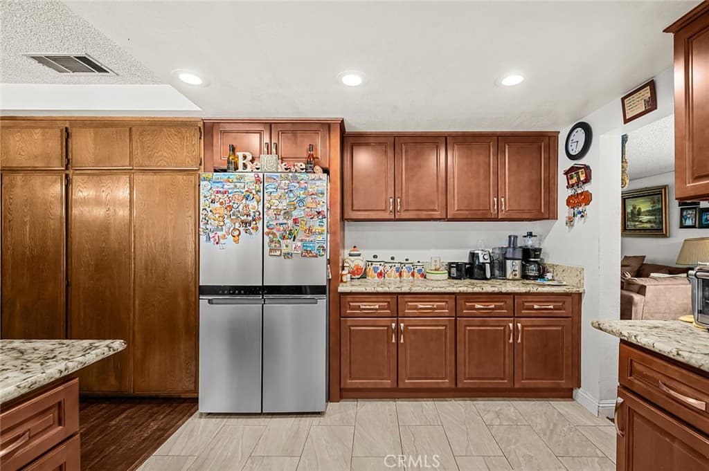 Home at 2796 Base Line, La Verne — photo 11 of 12