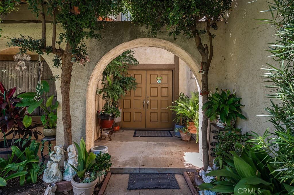 Home at 2796 Base Line, La Verne — photo 3 of 12