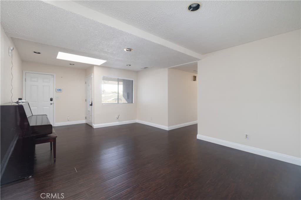 Home at 324 N Vincent Avenue, West Covina — photo 2 of 12