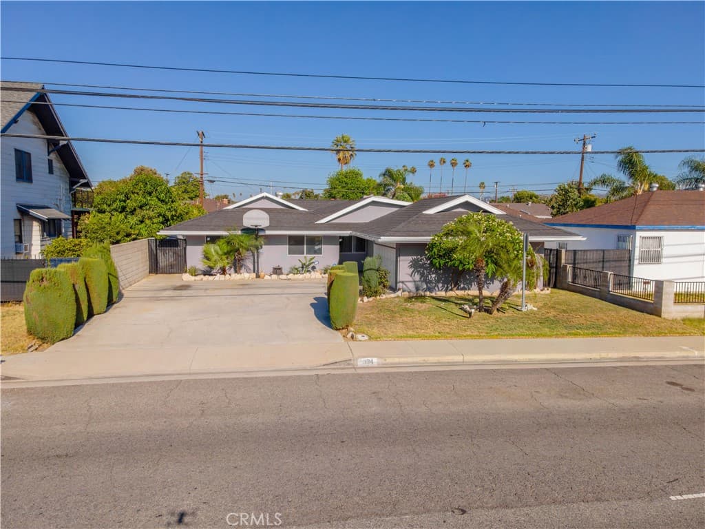 Home at 324 N Vincent Avenue, West Covina — photo 8 of 12