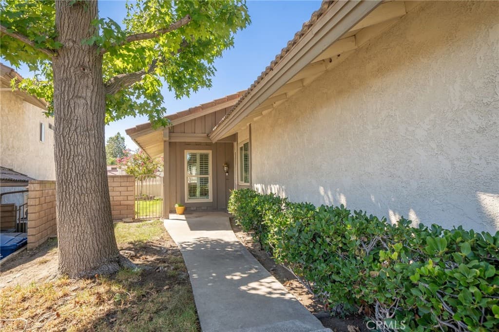 Condo at 179 Oak Forest Circle, Glendora — photo 3 of 12