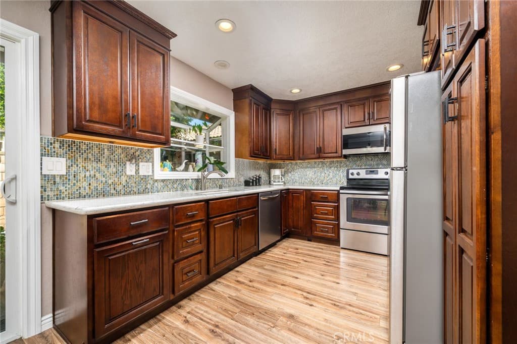 Condo at 179 Oak Forest Circle, Glendora — photo 8 of 12