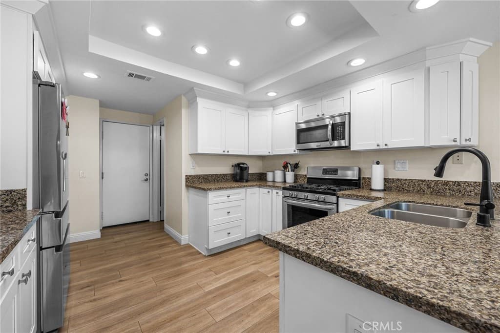 Condo at 2027 Driftstone, Glendora — photo 12 of 12