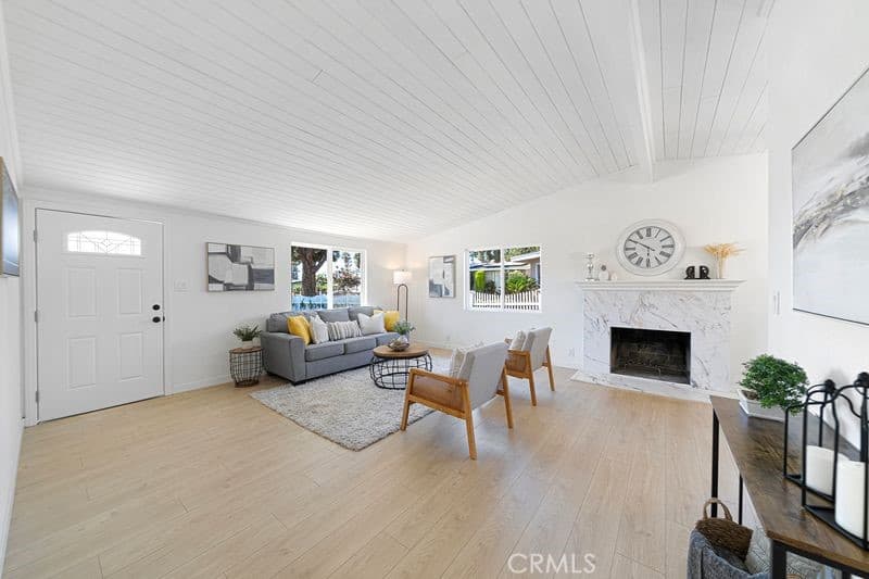 Home at 944 N Lyman Avenue, Covina — photo 5 of 12