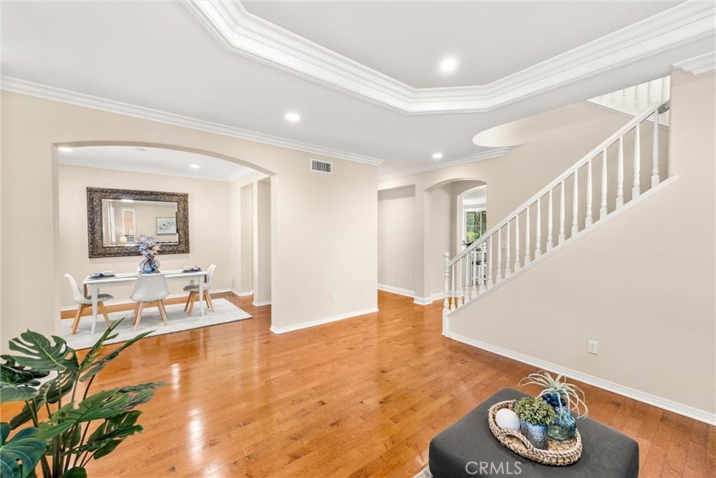 Home at 865 Canterbury, San Dimas — photo 6 of 12