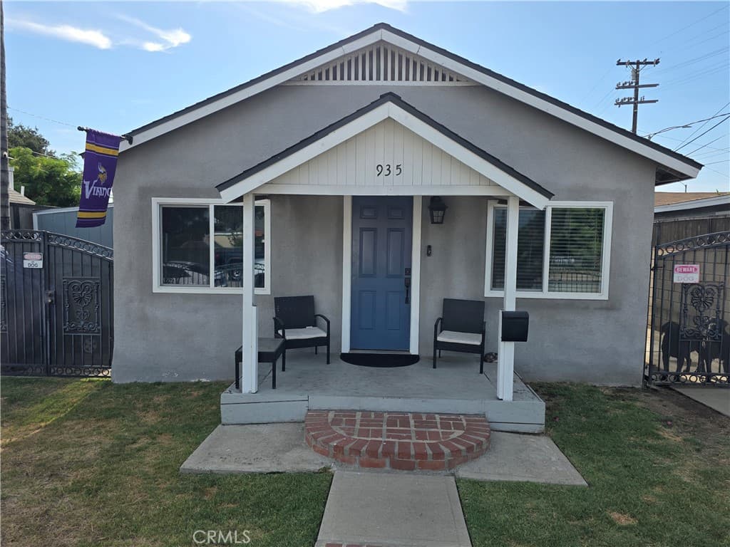 Home at 935 S Main, Pomona — photo 1 of 12