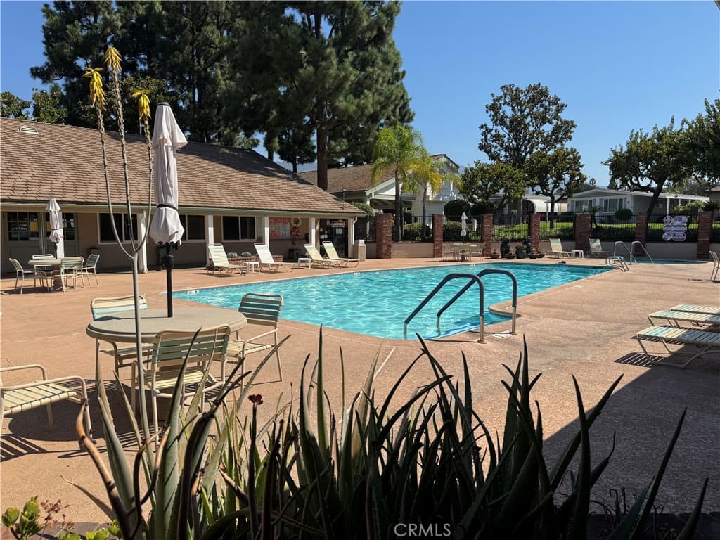 Home at 3800 BRADFORD Street, La Verne — photo 6 of 12