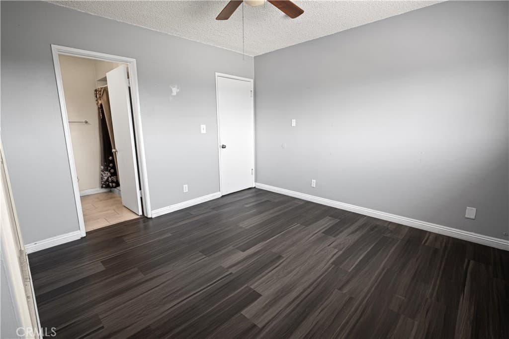 Condo at 2025 Las Vegas 11, Pomona — photo 3 of 12