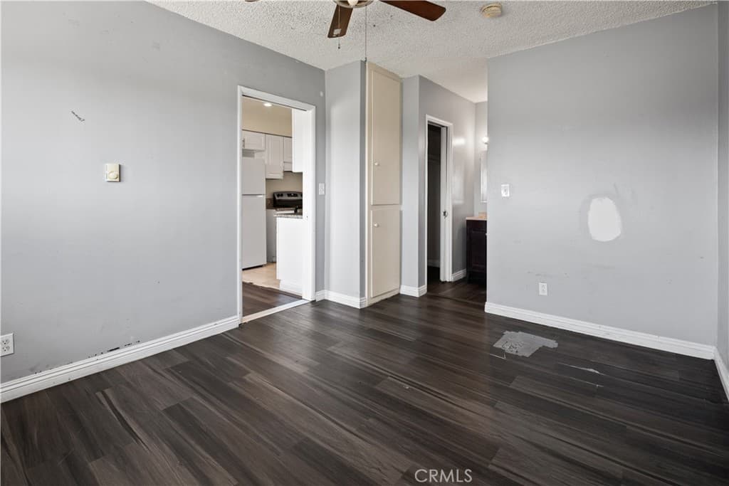 Condo at 2025 Las Vegas 11, Pomona — photo 8 of 12