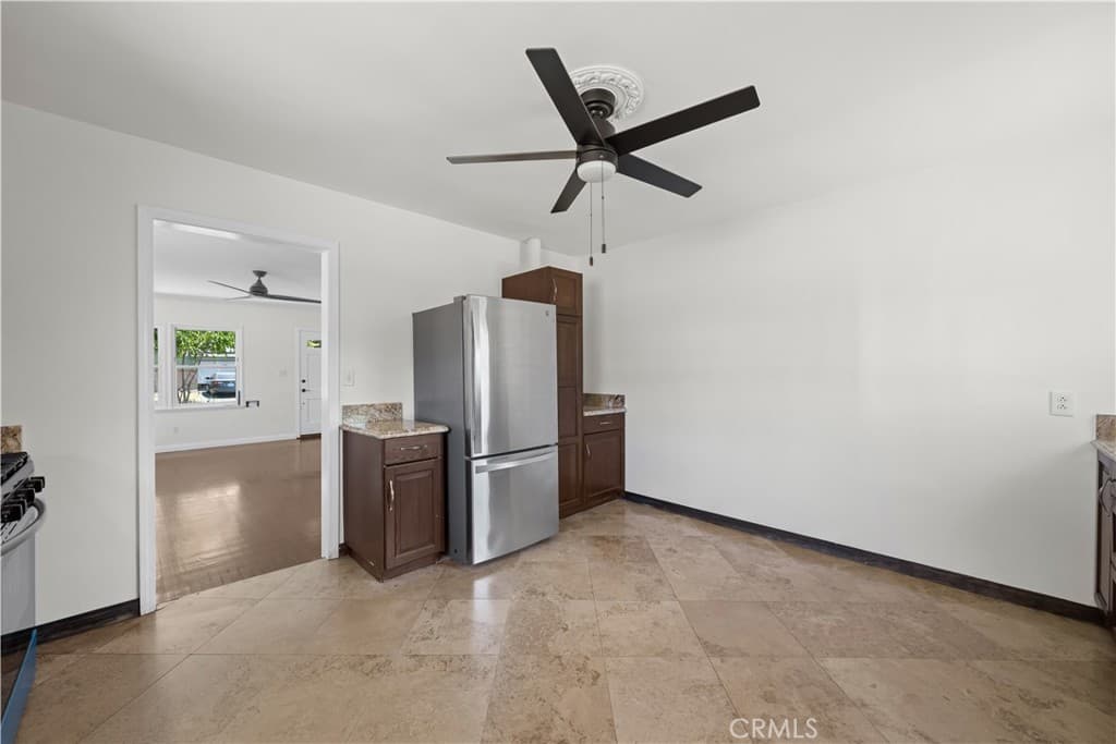 Home at 141 S Minnesota Avenue, Glendora — photo 11 of 12