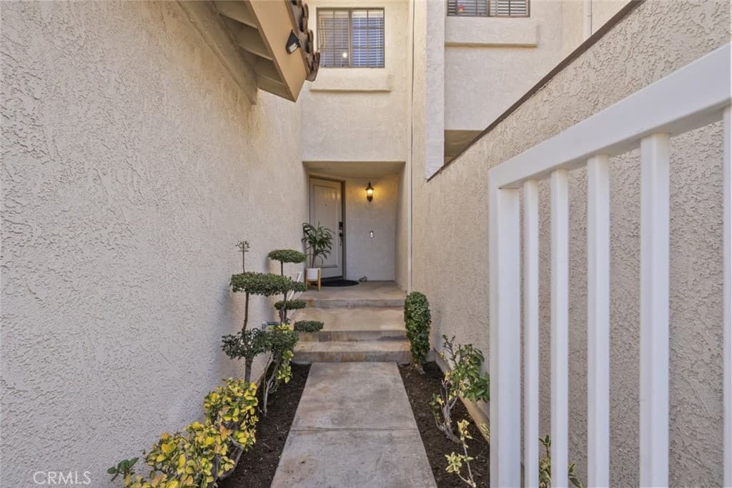 Townhouse at 22915 Colombard Lane 2, Diamond Bar — photo 3 of 12