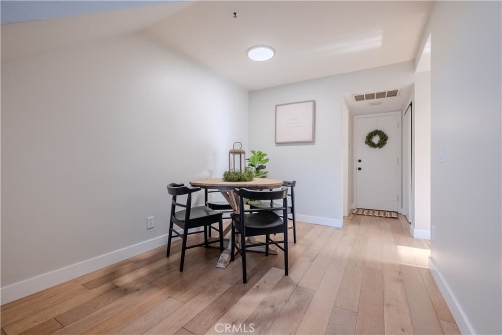 Condo at 615 Monterey Avenue I, Monrovia — photo 11 of 12