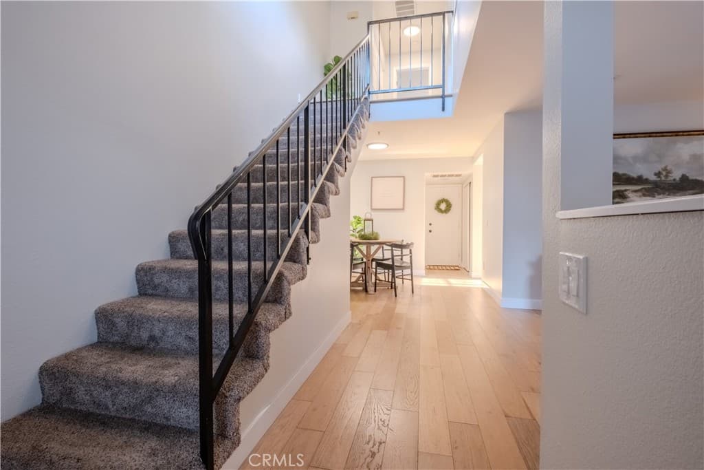 Condo at 615 Monterey Avenue I, Monrovia — photo 8 of 12