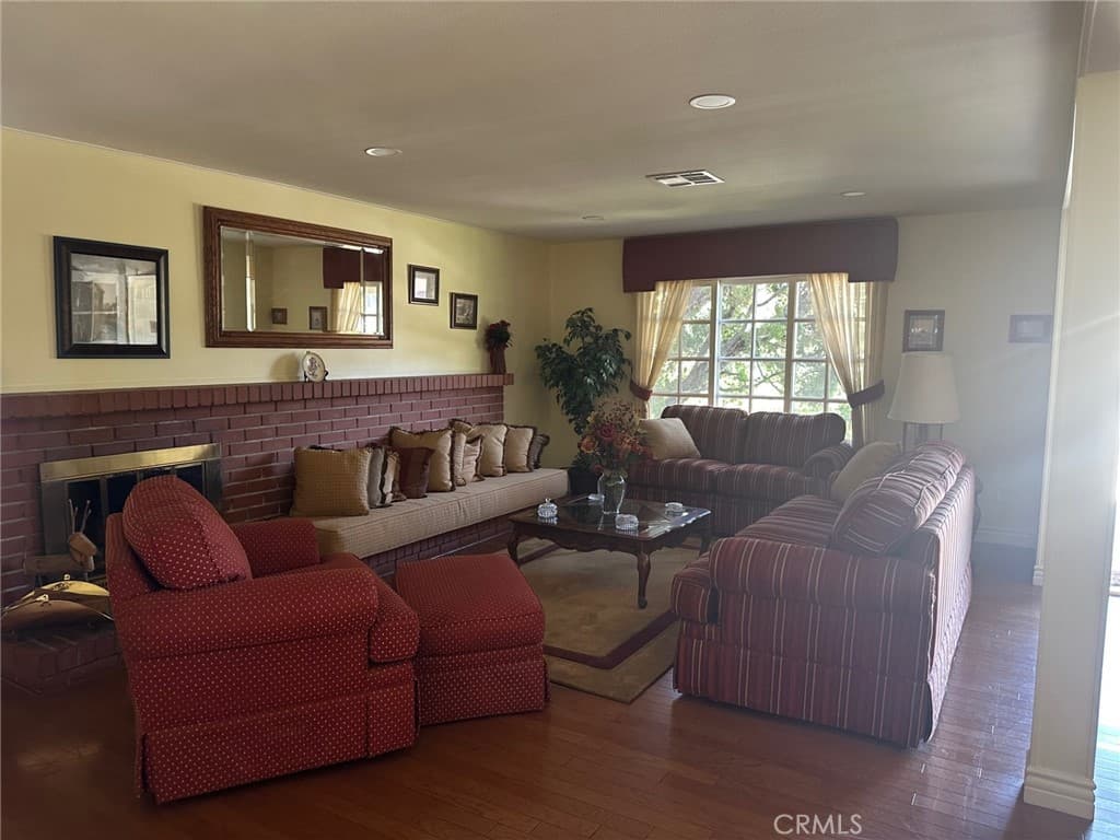 Home at 651 Puma Canyon Lane, Glendora — photo 4 of 12