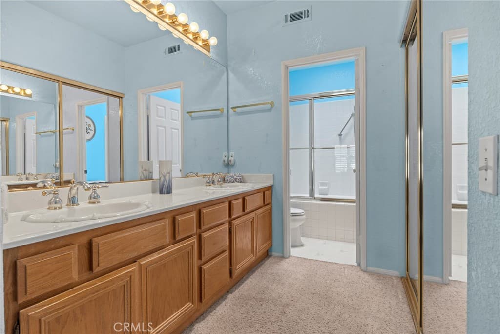 Condo at 1062 Sheffield Place, Glendora — photo 11 of 12