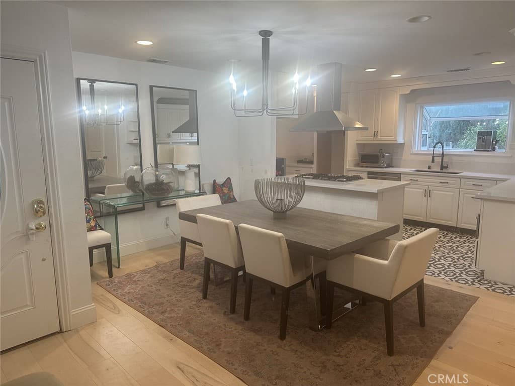 Home at 411 Fordland Avenue, La Verne — photo 5 of 8