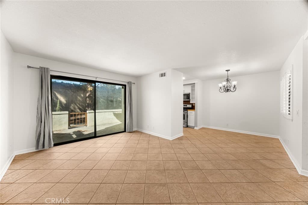 Condo at 713 Mansfield Drive, Claremont — photo 5 of 12
