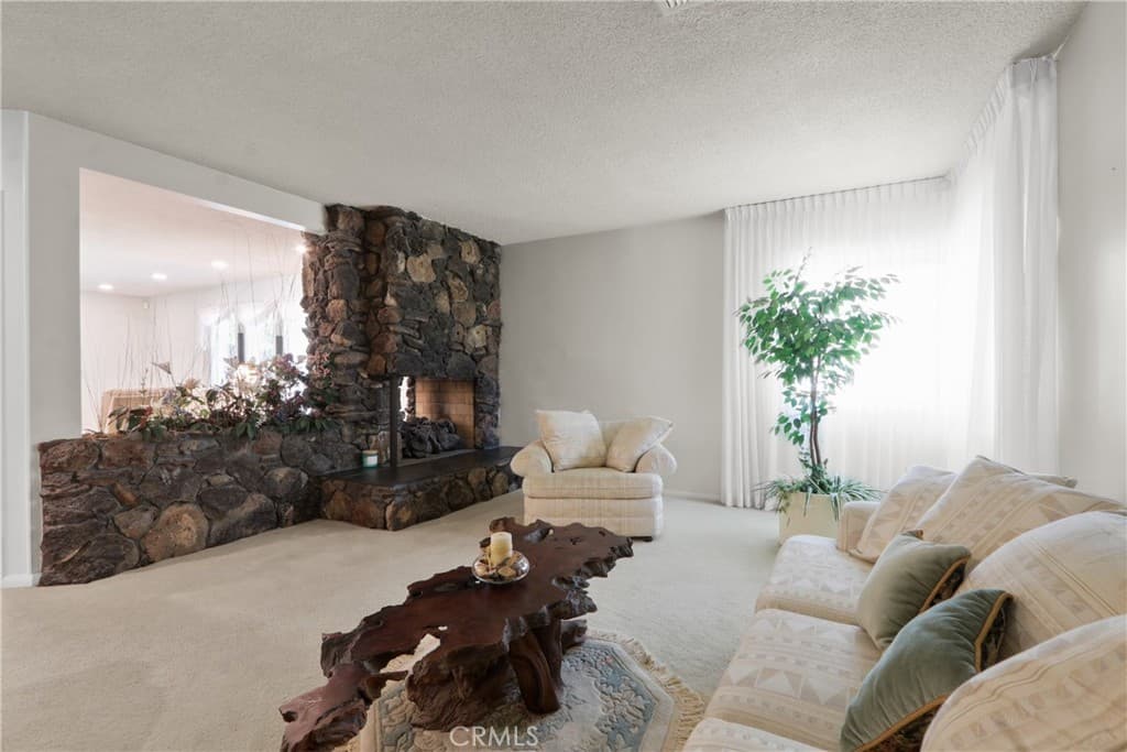 Home at 1414 E Laurel, Glendora — photo 6 of 12