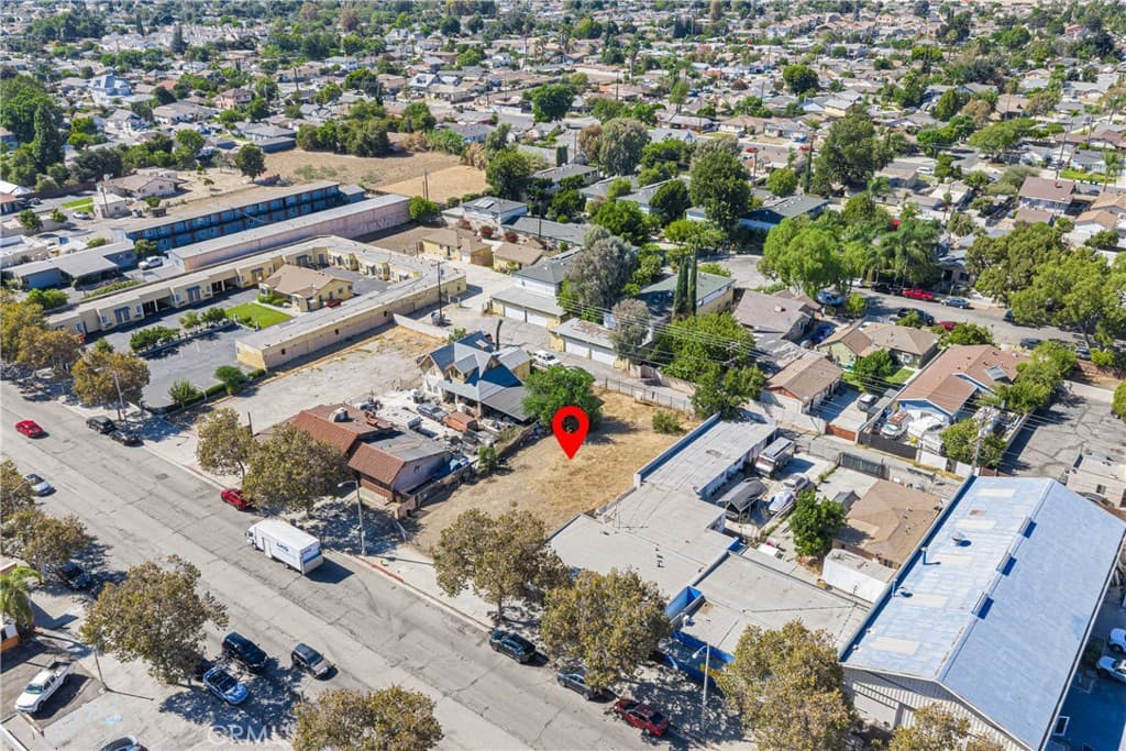 Home at 845 W Holt, Pomona — photo 5 of 12