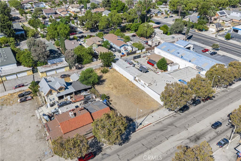 Home at 845 W Holt, Pomona — photo 10 of 12