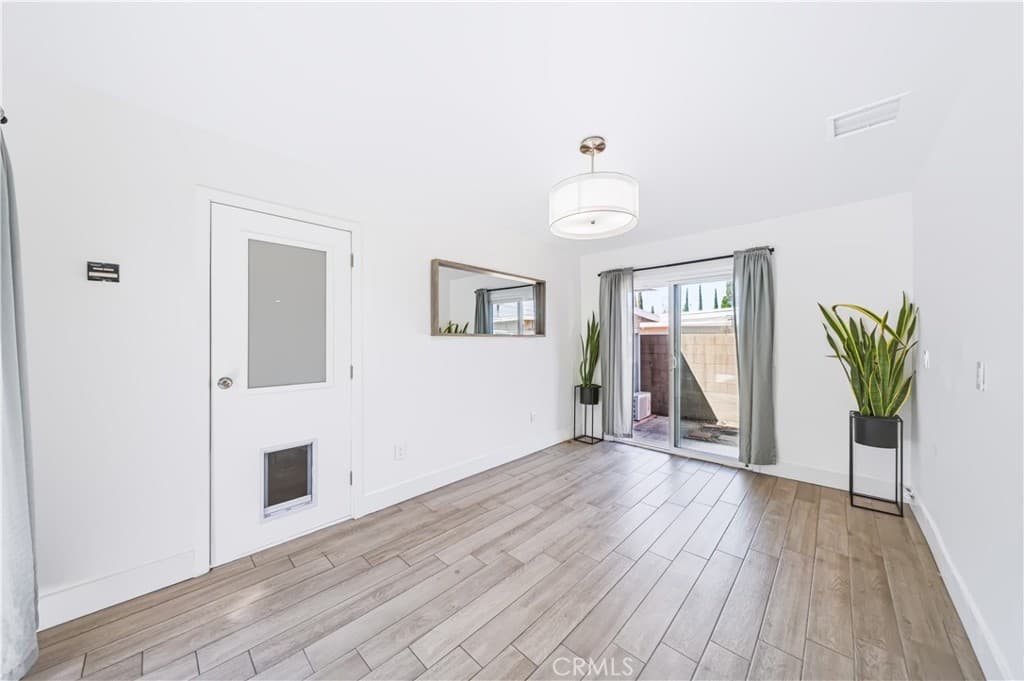 Home at 533 E Covina, Covina — photo 12 of 12