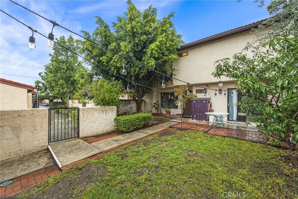Townhouse at 13850 Ramona, Baldwin Park — photo 2 of 12