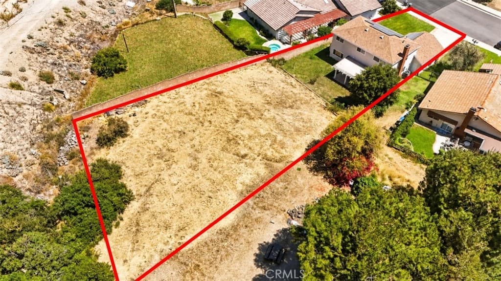 Home at 3343 Brookridge Road, Duarte — photo 3 of 12