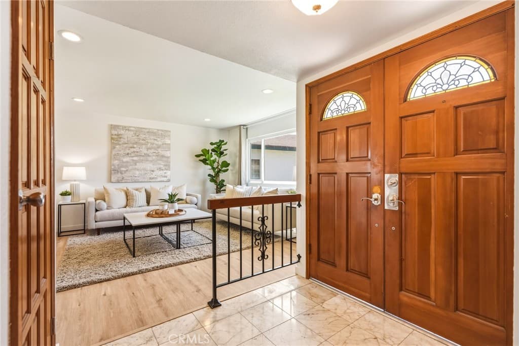 Home at 3343 Brookridge Road, Duarte — photo 7 of 12