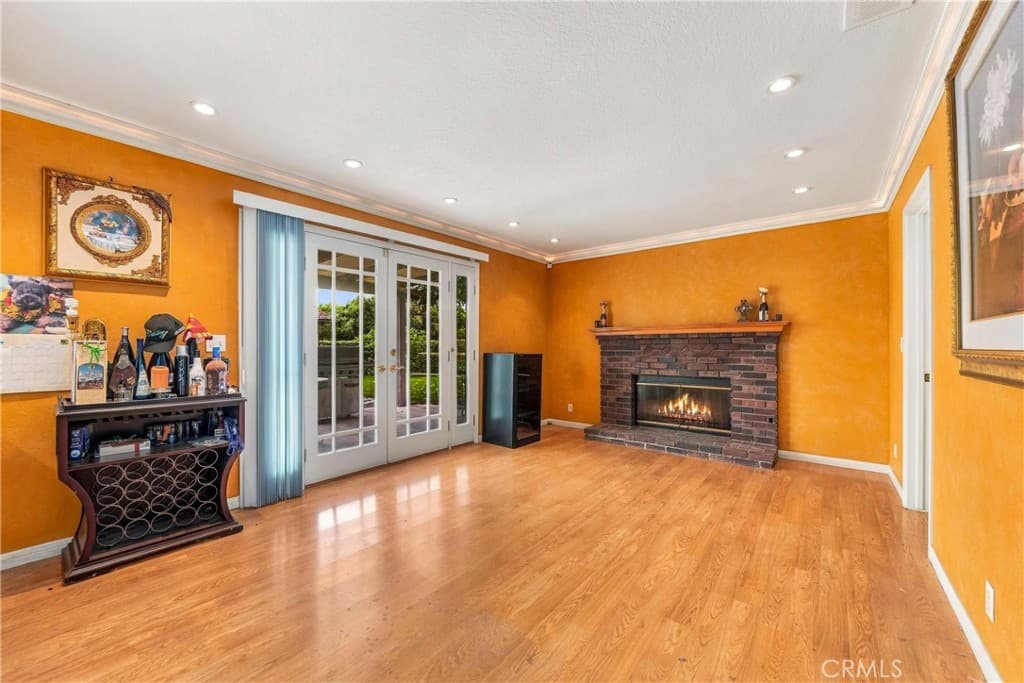 Home at 530 E Payson, Glendora — photo 10 of 12