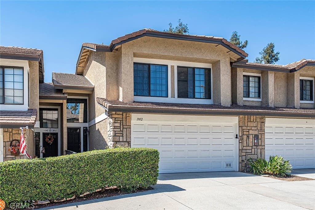 Condo at 1902 Cobblefield, Glendora — photo 1 of 12