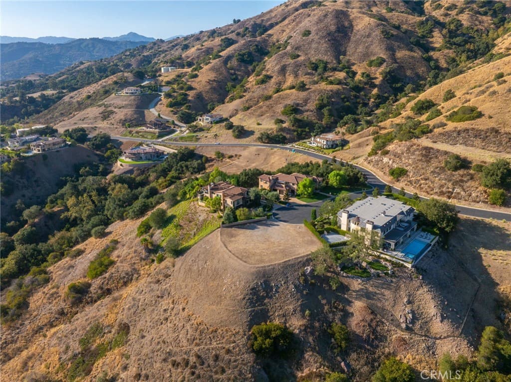 Home at 662 Oakhill Drive, Glendora — photo 11 of 12