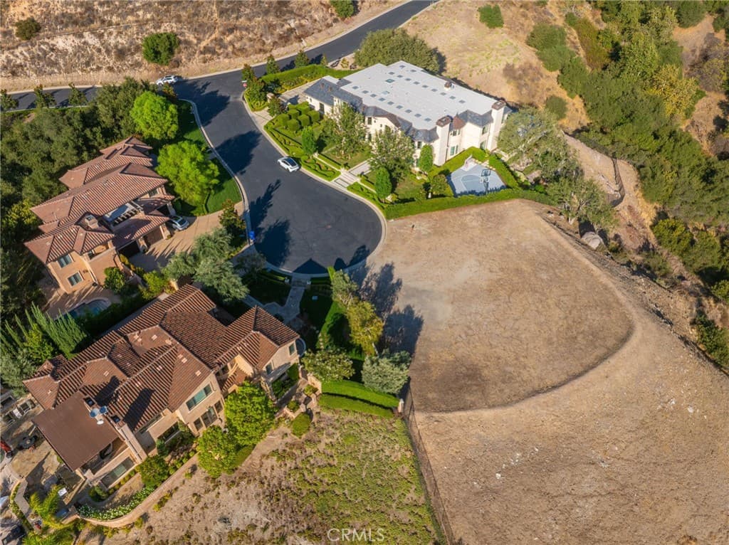 Home at 662 Oakhill Drive, Glendora — photo 9 of 12