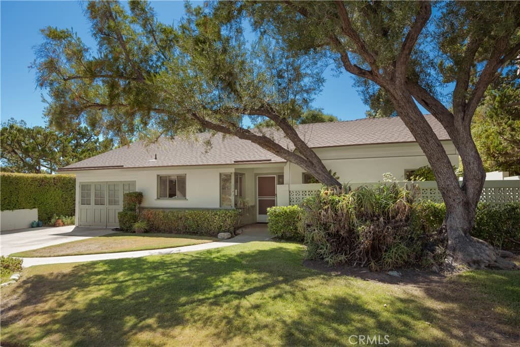 Home at 1143 Oxford Avenue, Claremont — photo 2 of 12