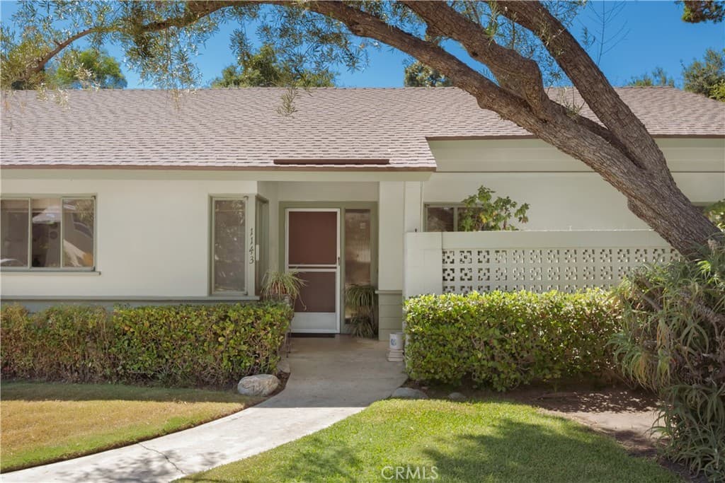 Home at 1143 Oxford Avenue, Claremont — photo 4 of 12