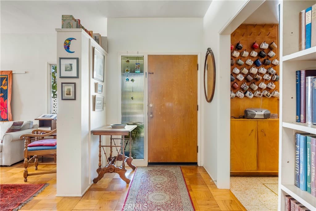 Home at 1143 Oxford Avenue, Claremont — photo 5 of 12