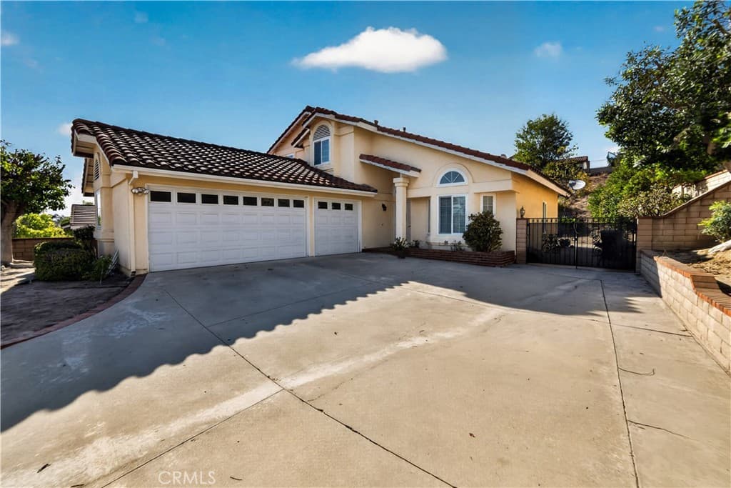 Home at 19061 Gold, Walnut — photo 4 of 10
