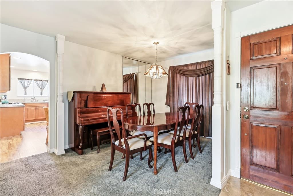 Home at 673 Strongbow Drive, Diamond Bar — photo 10 of 12
