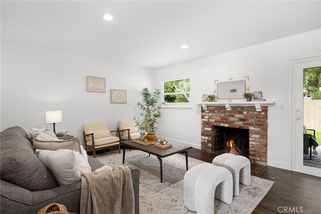 Home at 1711 E Alaska, West Covina — photo 11 of 12