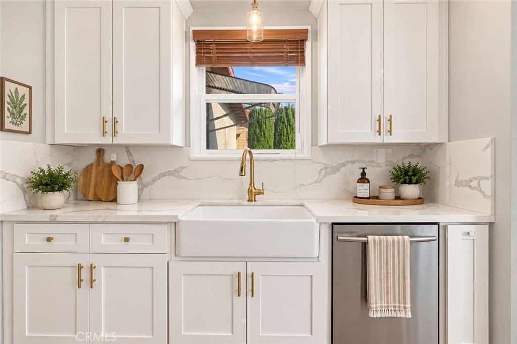 Home at 184 Ford Avenue, Pomona — photo 12 of 12