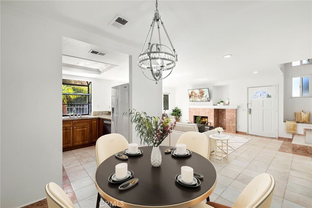 Condo at 1230 S Barranca Avenue F, Glendora — photo 11 of 12