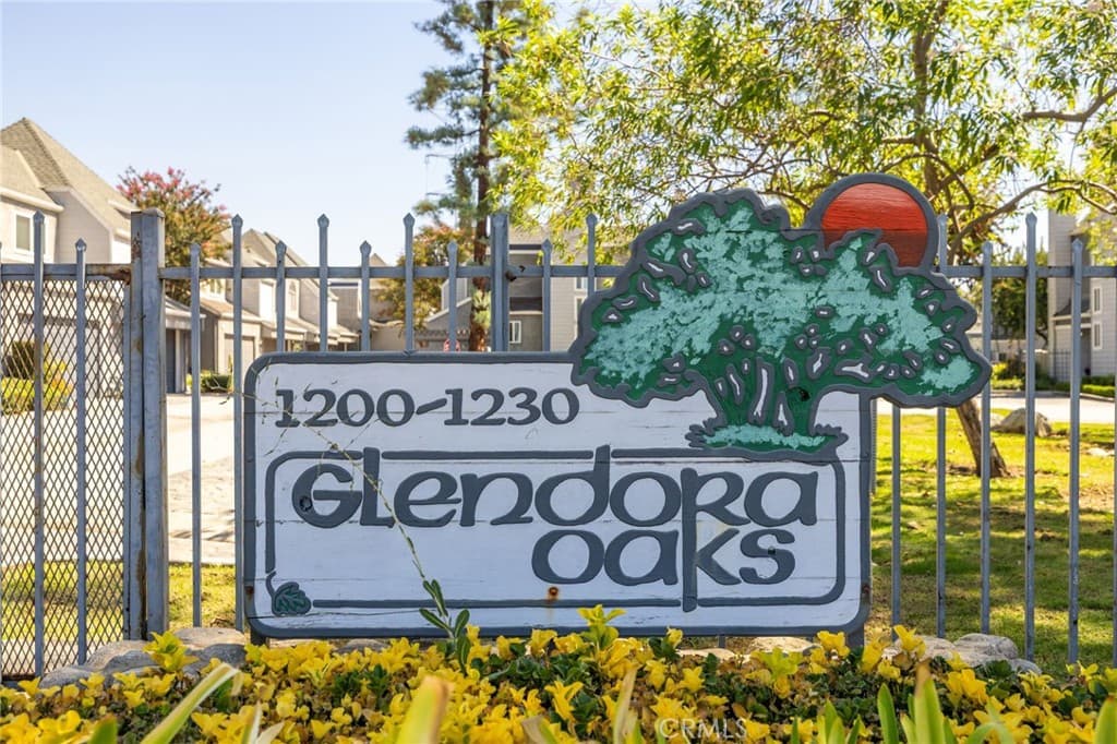 Condo at 1230 S Barranca Avenue F, Glendora — photo 3 of 12