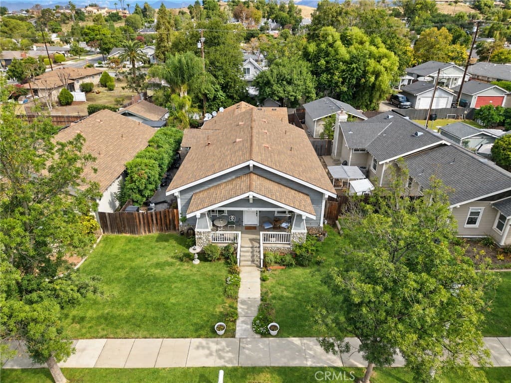 Home at 435 W 2nd, San Dimas — photo 4 of 12