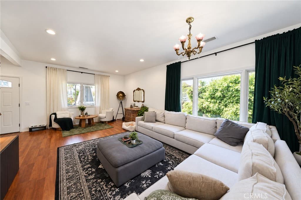 Home at 435 W 2nd, San Dimas — photo 9 of 12