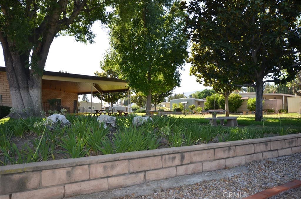 Home at 840 Foothill Boulevard E 182, Azusa — photo 3 of 12