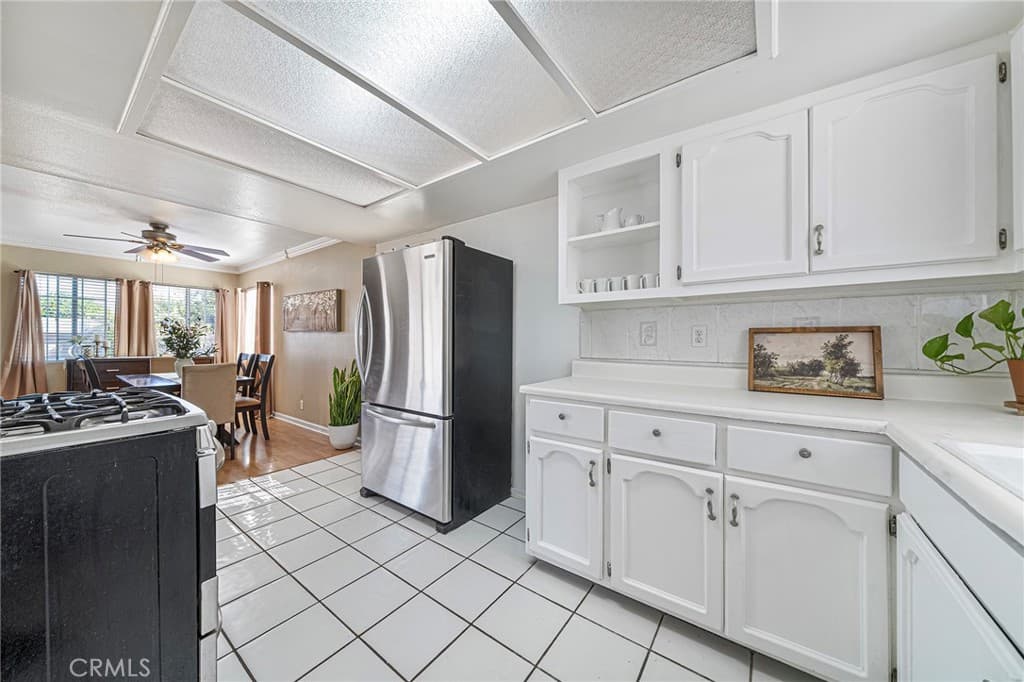Home at 14213 E Shaver Street, La Puente — photo 9 of 12