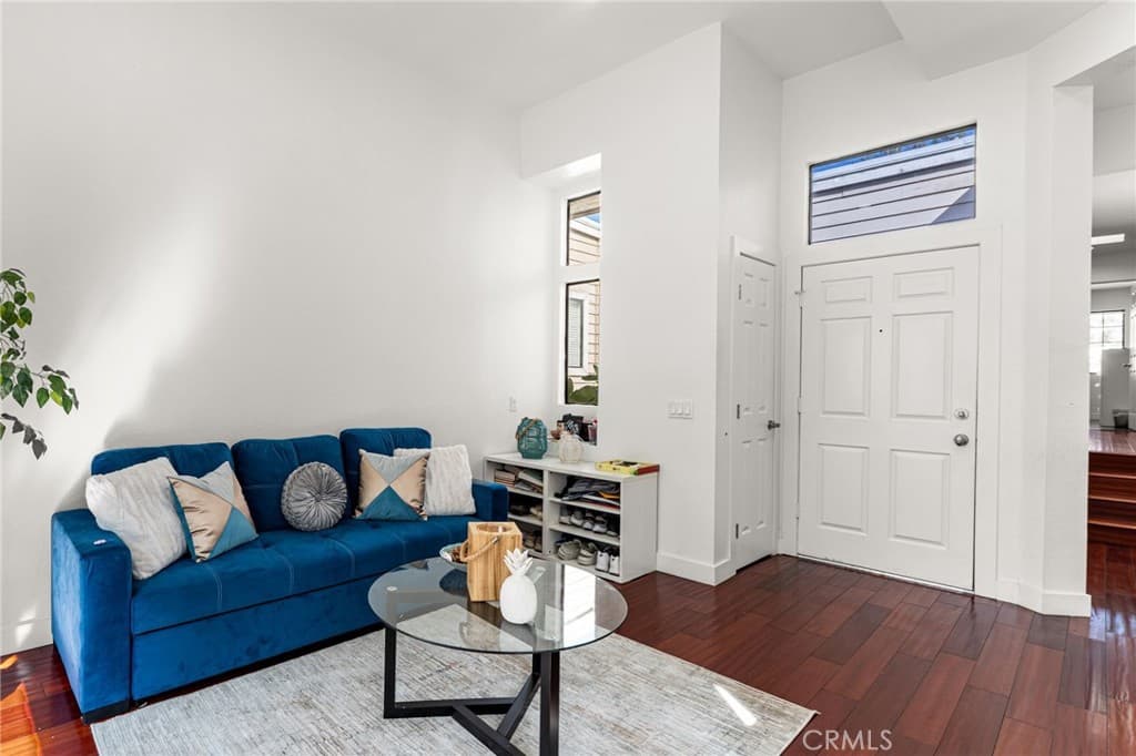 Condo at 4900 N Grand Avenue 306, Covina — photo 5 of 12