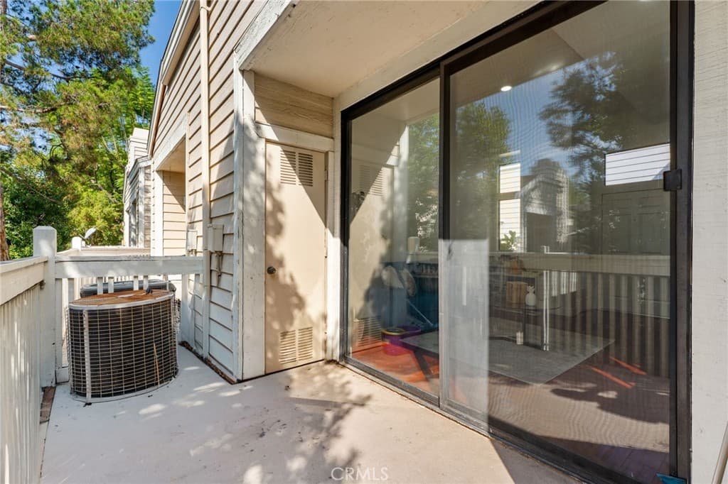 Condo at 4900 N Grand Avenue 306, Covina — photo 6 of 12