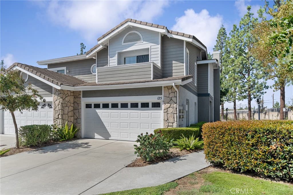 Condo at 125 Autumn Oaks, Glendora — photo 1 of 12