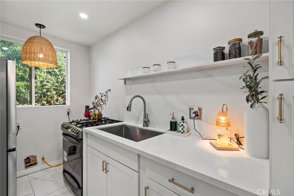 Home at 852 Jarrow, Hacienda Heights — photo 12 of 12